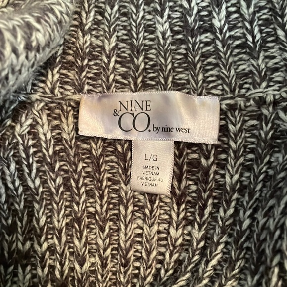 Nine & Co. by Nine West Sweater with Peplum Sleeves and bottom 🥰 - Picture 8 of 10